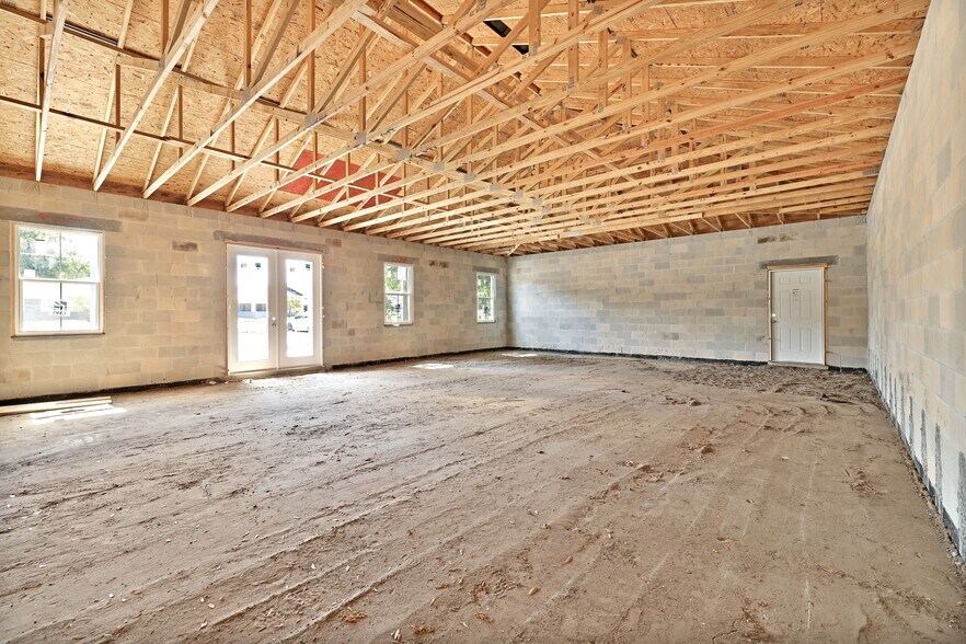 More Photos Of 6638 Dairy Rd, Zephyrhills Medical For Sale