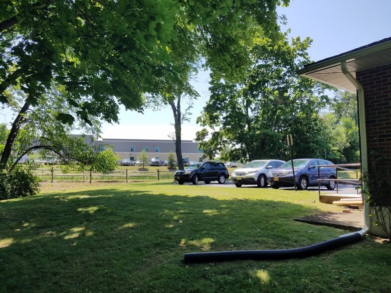 163 Old Little Britain Rd, Newburgh, NY 12550 Office Live Work Unit