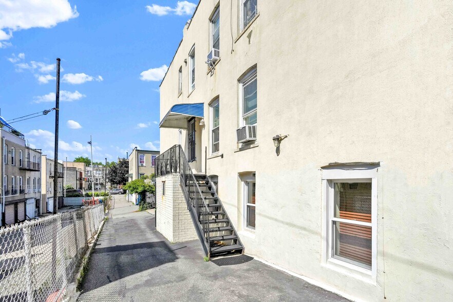 More Photos Of 2120 23rd Ave, Astoria Apartments For Sale