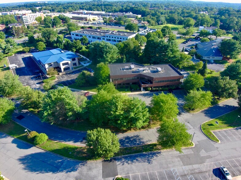 More Photos Of 5307 Limestone Rd, Wilmington Office For Lease