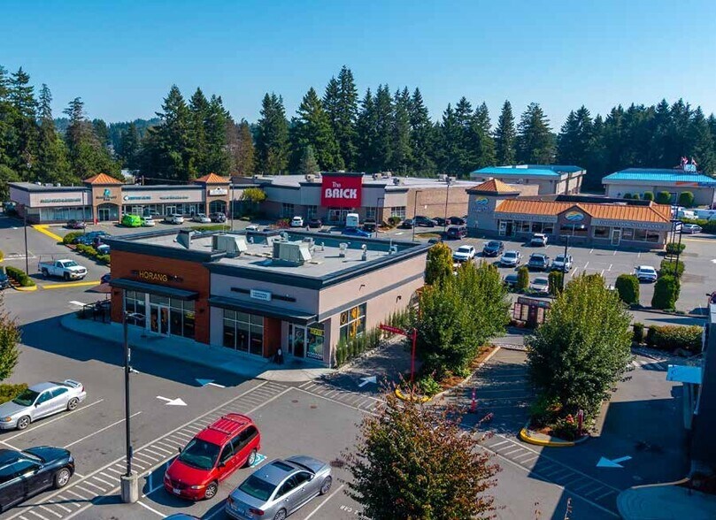 More Photos Of 6361-6373 Hammond Bay Rd, Nanaimo Storefront For Sale