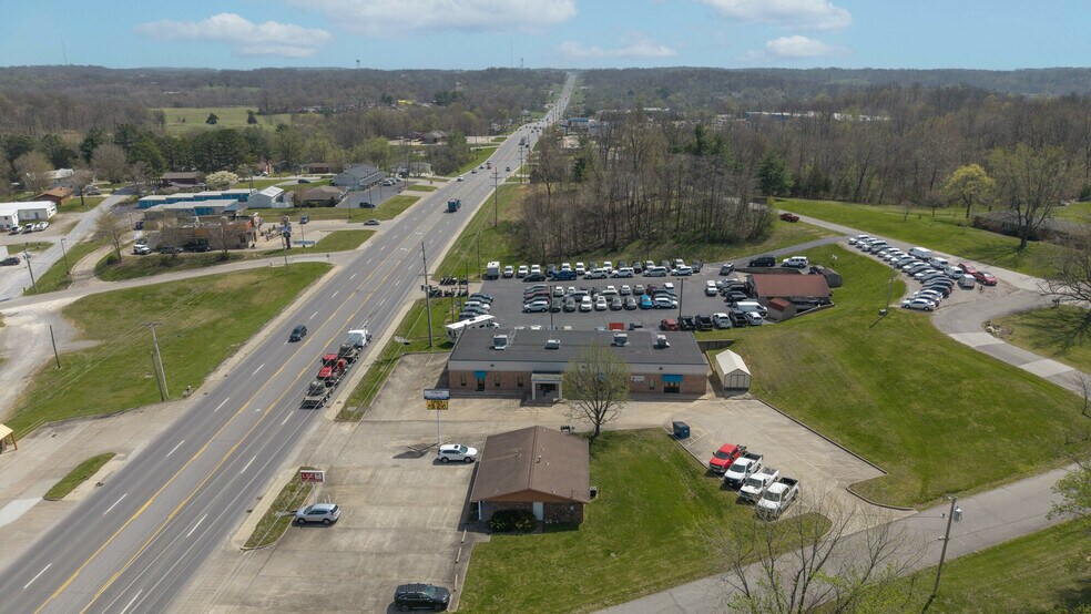 More Photos Of 2737 E Jackson Blvd, Jackson Medical For Lease