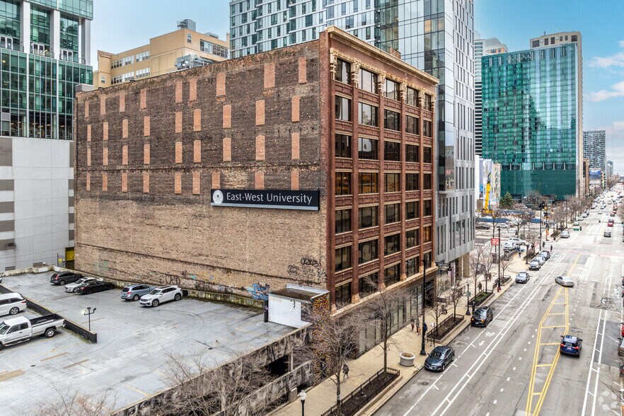 More Photos Of 819 S Wabash Ave, Chicago Loft Creative Space For Lease