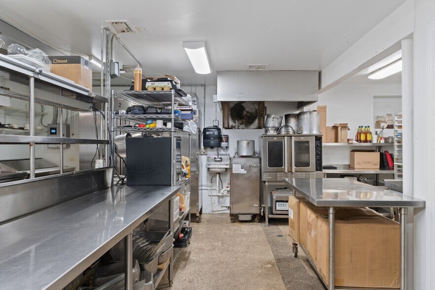 More Photos Of 508 Citrus Ave, Crystal River Restaurant For Sale