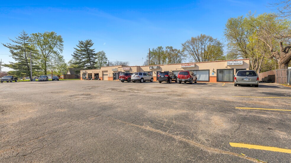 Primary Photo Of 10227 Lincoln Trl, Fairview Heights General Retail For Sale