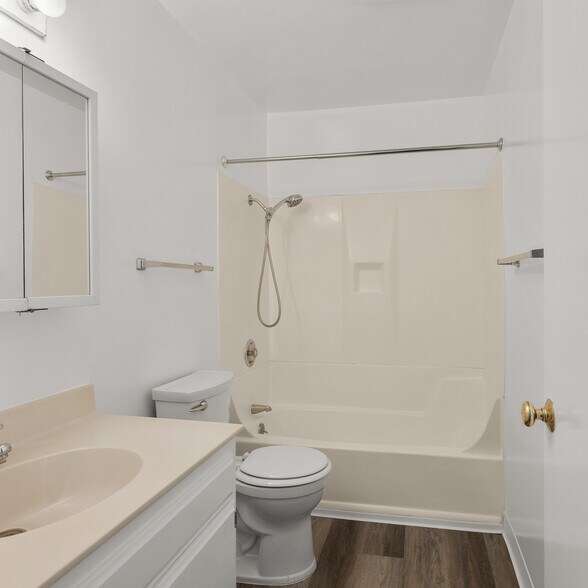 More Photos Of 401 Pine St, Mill Valley Apartments For Sale