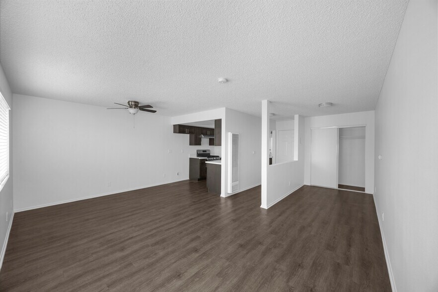 More Photos Of 663 W 5th St, San Pedro Apartments For Sale
