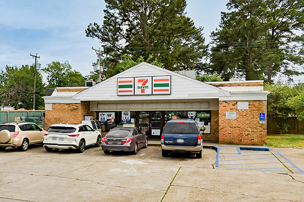 Primary Photo Of 151 W Little Creek Rd, Norfolk Convenience Store For Sale