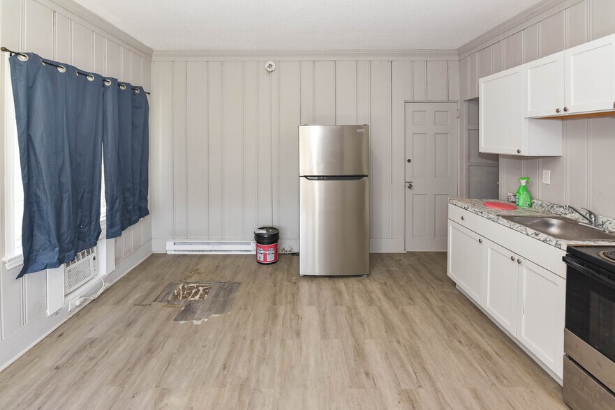 More Photos Of 128 S Philadelphia Blvd, Aberdeen Apartments For Sale