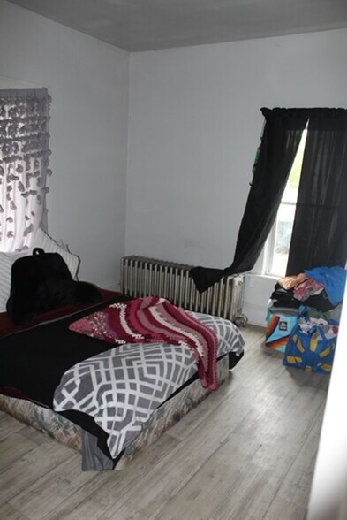 More Photos Of ,  Unknown For Sale