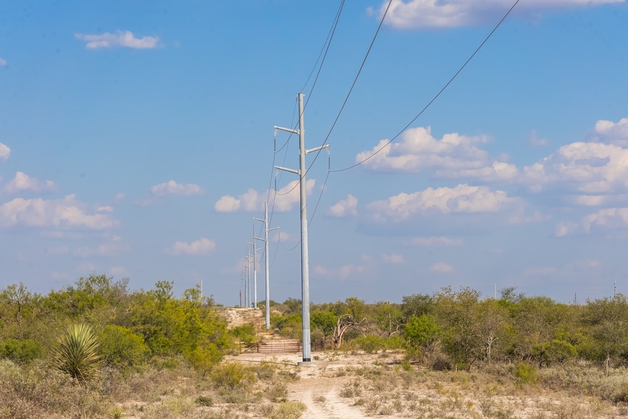More Photos Of RD Ranch, Del Rio Land For Sale