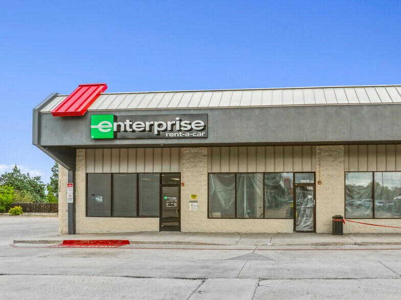 More Photos Of 1000-1090 S Wadsworth Blvd, Lakewood Unknown For Lease