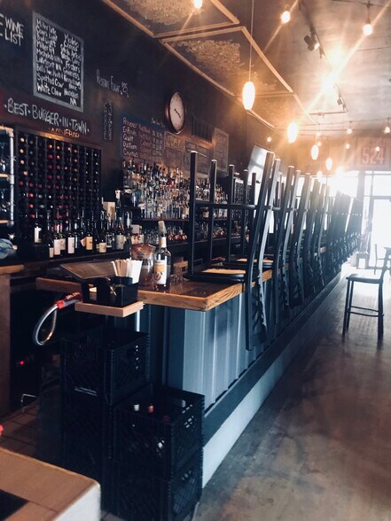 More Photos Of 5611 6th Ave, Kenosha Restaurant For Sale