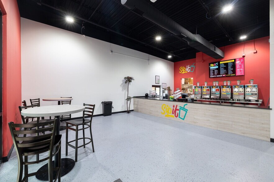 More Photos Of 8190-8214 FM 78, Converse Storefront For Sale