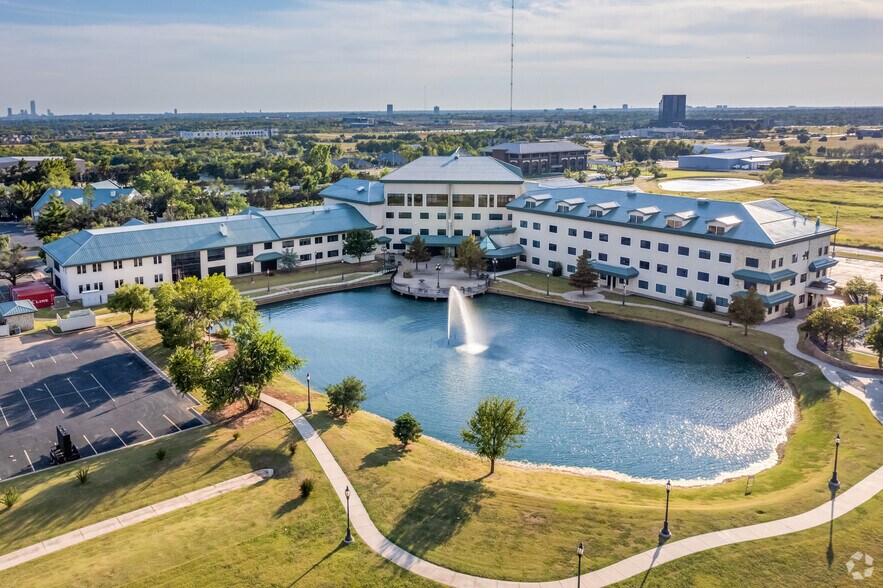 More Photos Of 701 Cedar Lake Blvd, Oklahoma City Office For Lease
