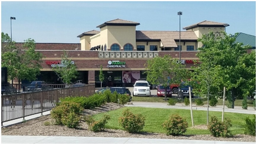 Primary Photo Of 12060-12080 Blue Valley Pky, Overland Park Storefront Retail Office For Lease