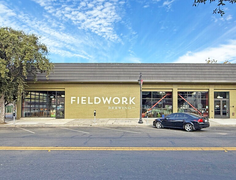 More Photos Of 1517 E 14th St, San Leandro Freestanding For Lease