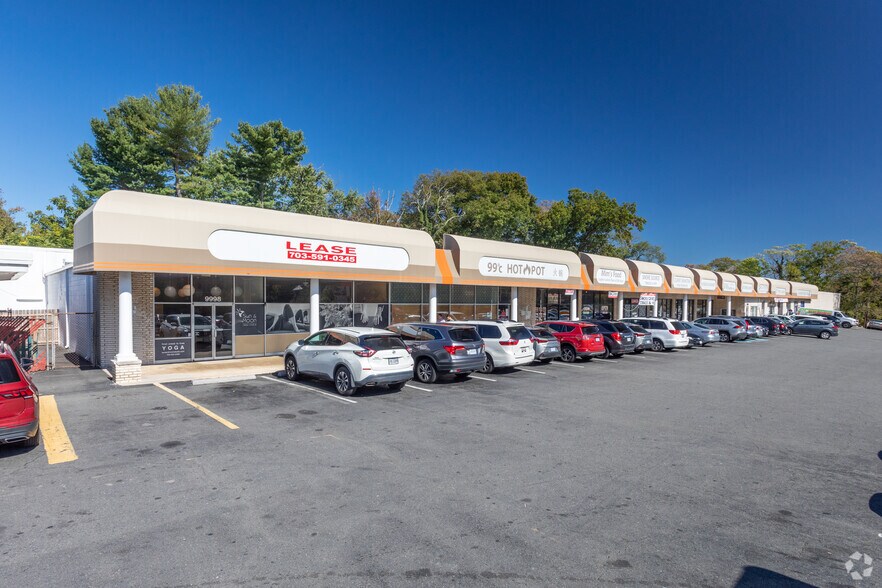 Primary Photo Of 9960-10018 Main St, Fairfax Storefront For Lease
