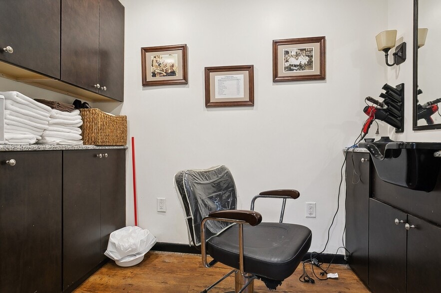 More Photos Of 3 Lehman Ter, Yonkers Congregate Senior Housing For Sale