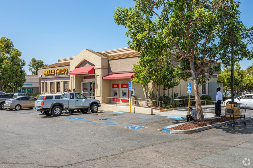 More Photos Of 7012-7220 Broadway, Lemon Grove Unknown For Lease