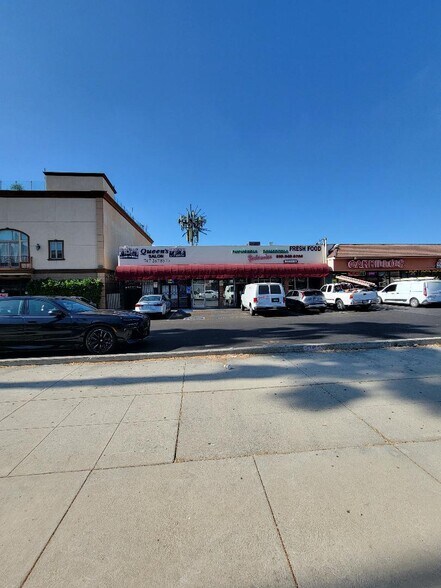 More Photos Of 19740 Sherman Way, Winnetka Storefront For Sale