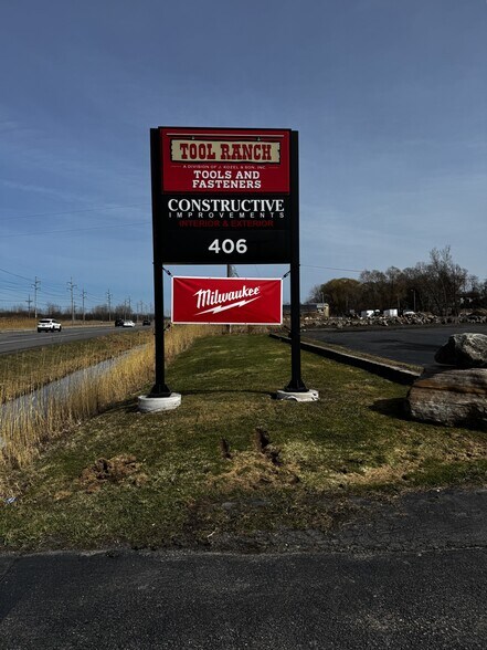 More Photos Of 406 Rt-104, Ontario Freestanding For Lease