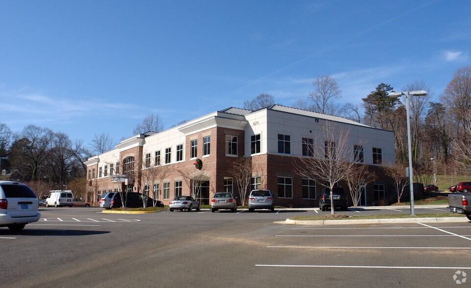 More Photos Of 1671 Emancipation Hwy, Fredericksburg Office For Lease