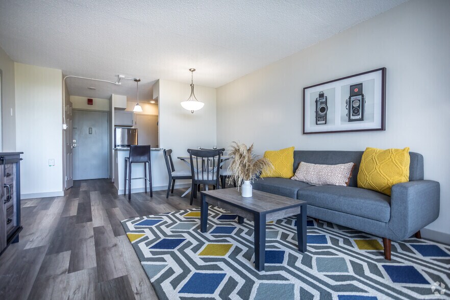 More Photos Of 45 S Idlewild, Memphis Apartments For Sale