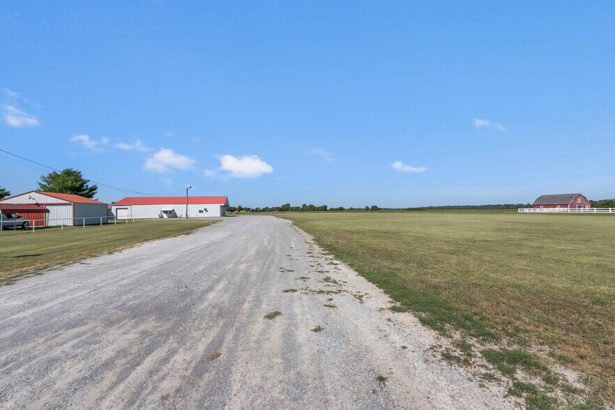 More Photos Of 2128 W 416th Rd, East Prairie Land For Sale