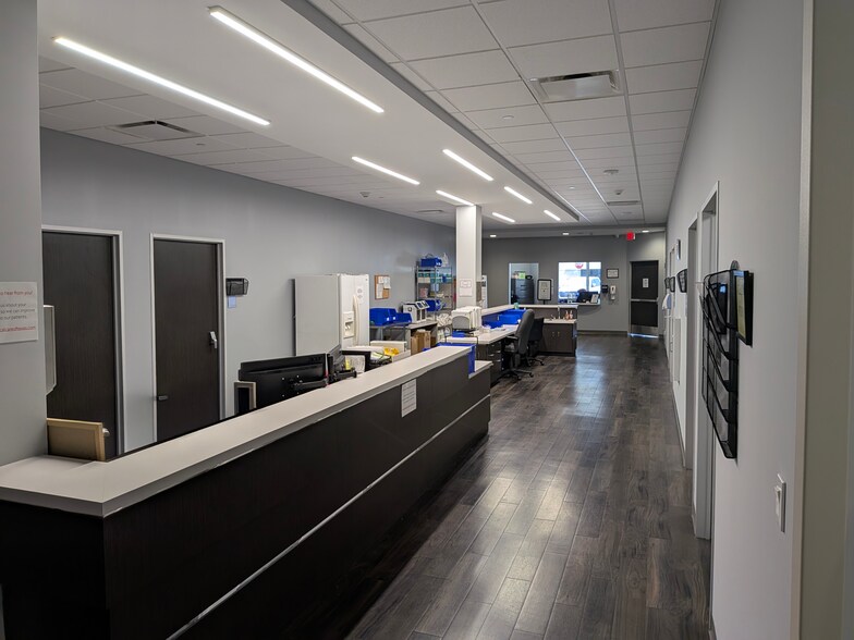 More Photos Of 2306 Rayford Rd, Spring Medical For Lease