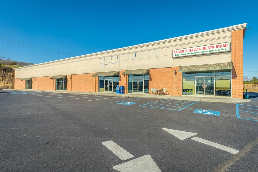 More Photos Of 150 Pearl Dr, LaFayette Restaurant For Lease
