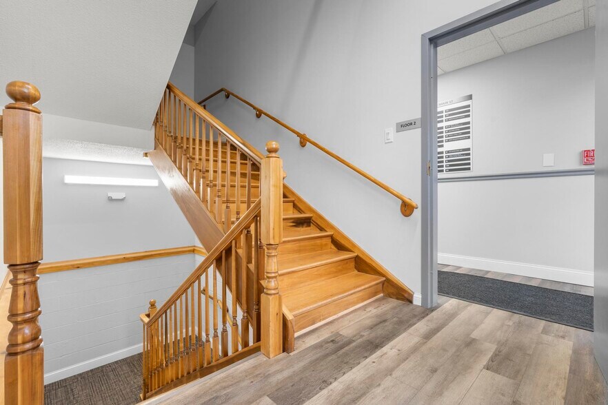 More Photos Of 51 N Main St, Southington Office For Lease