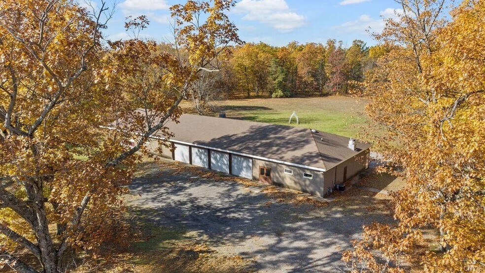 More Photos Of 52 Nestle Dr, Fulton Lodge Meeting Hall For Sale