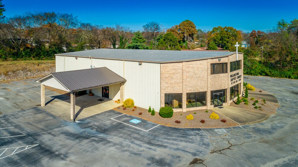 More Photos Of 4501 Oak Hill Rd, Chattanooga Religious Facility For Sale