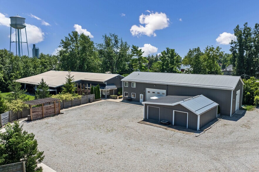 More Photos Of 8 E 3rd Ave, Mount Sterling Specialty For Sale