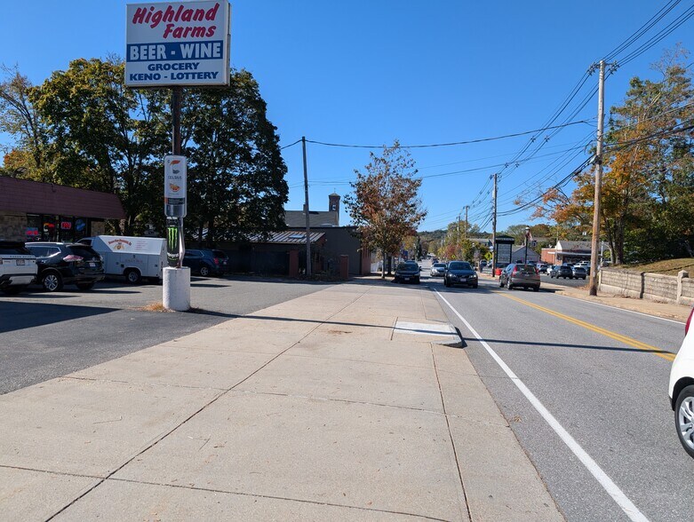 More Photos Of 230 Church St, Whitinsville Freestanding For Lease