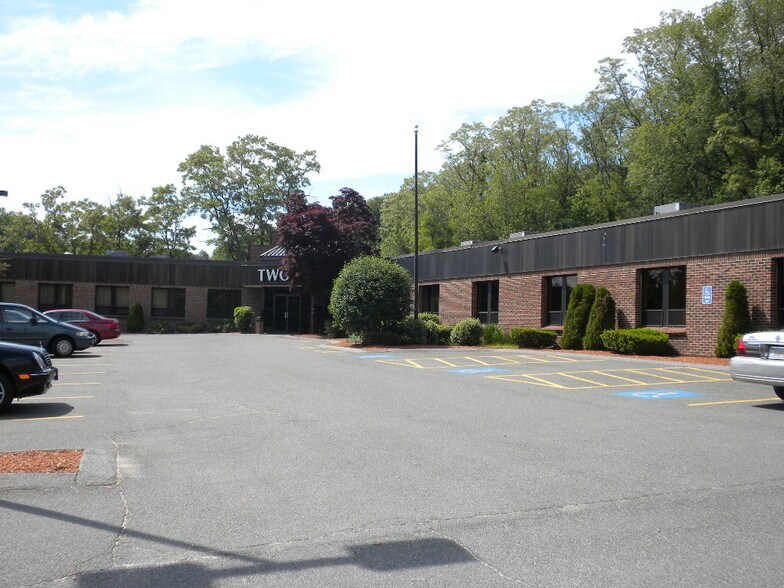 More Photos Of 2 Electronics Ave, Danvers Office For Lease