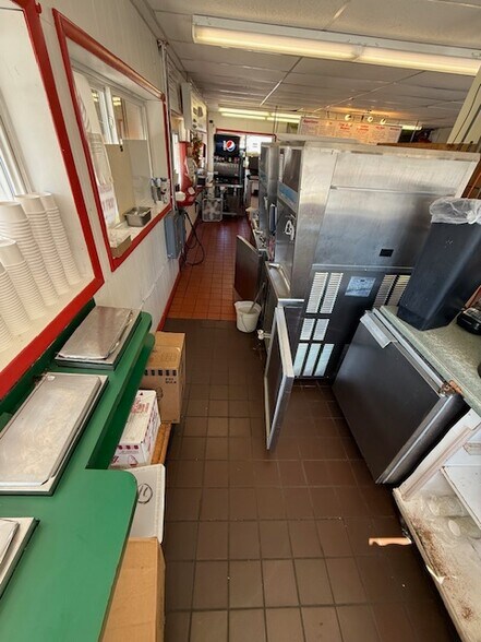 More Photos Of 10101 Dustin Rd, Remsen Restaurant For Sale