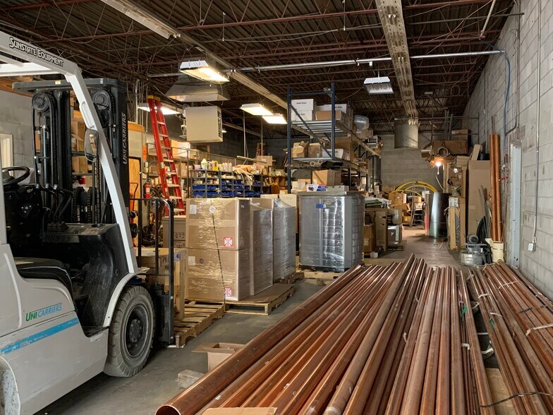 More Photos Of 210 Omohundro Pl, Nashville Service For Lease