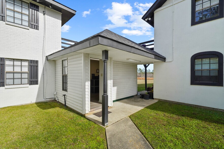 More Photos Of 70601 Chapman Drive, Abita Springs Multifamily For Sale