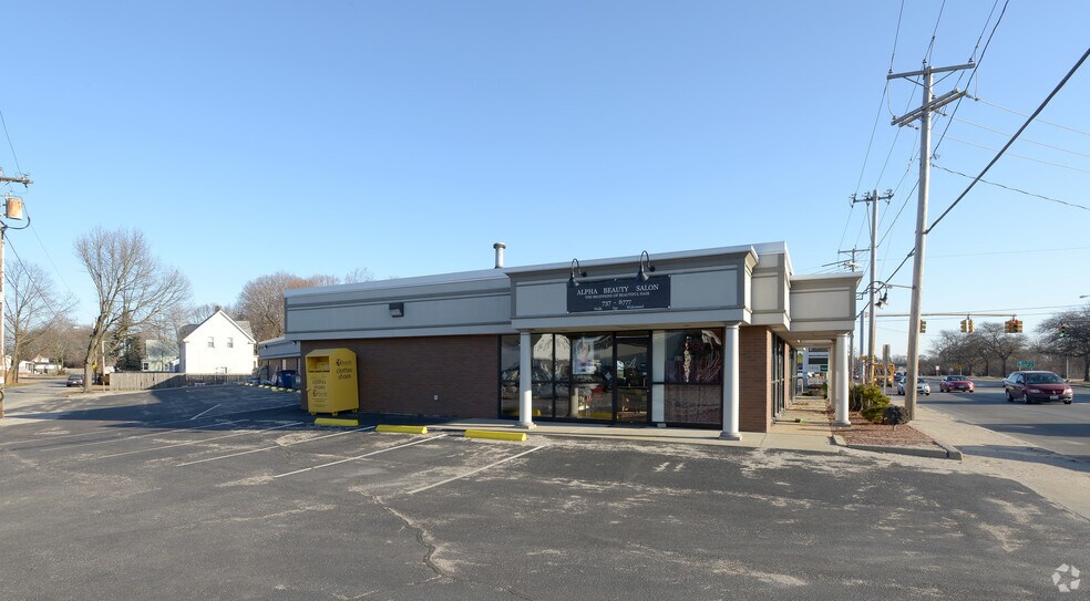 More Photos Of 1565 Post Rd, Warwick Unknown For Lease