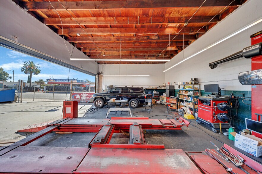 More Photos Of 4401 Beverly Blvd, Los Angeles Auto Repair For Sale