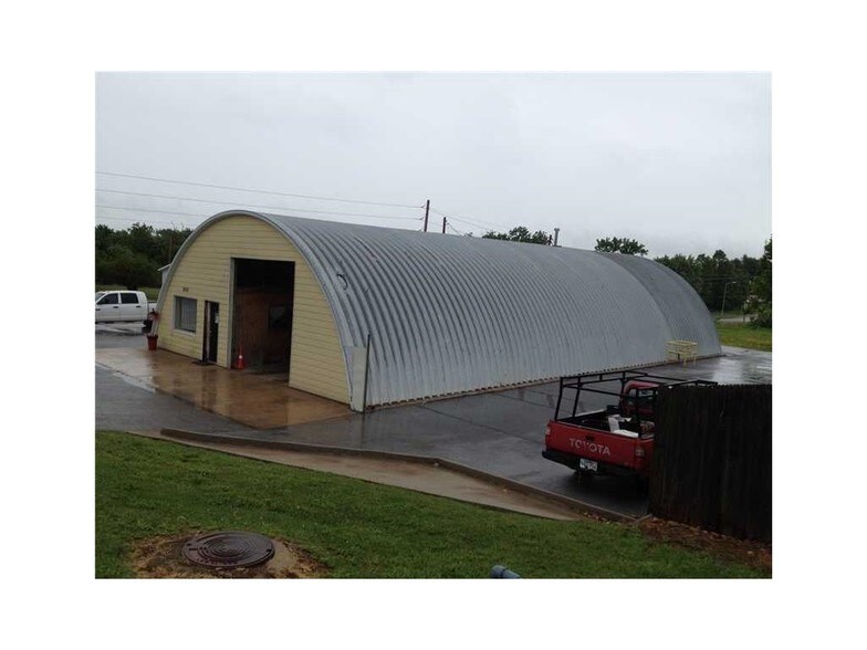 More Photos Of 4823 Har-ber Ave, Springdale Office For Sale