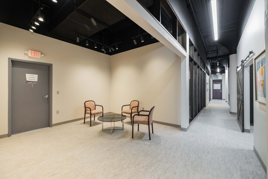 More Photos Of 1111 Bellevue St, Detroit Research And Development For Lease