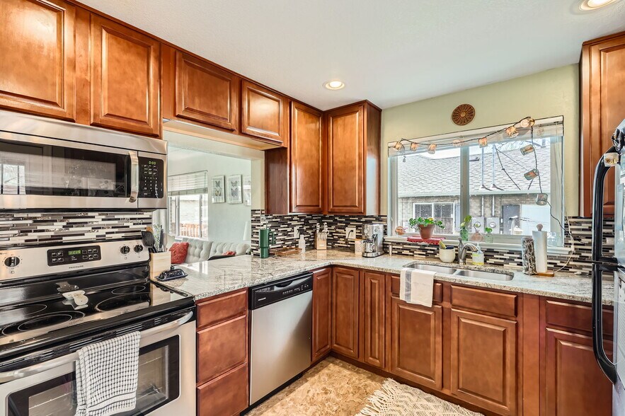 More Photos Of 1311-1317 Jasmine St, Denver Apartments For Sale