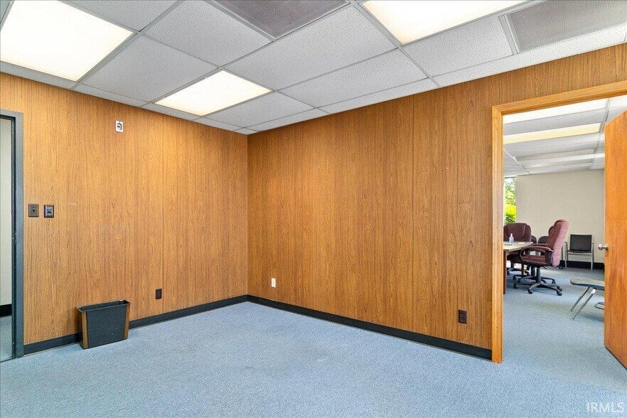 More Photos Of 903 Morton st, Oakland City Office For Sale