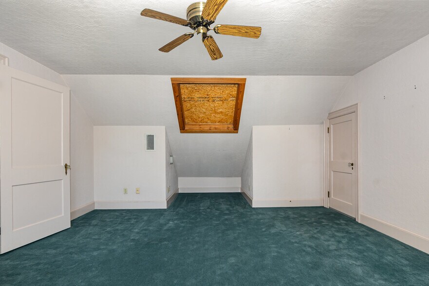 More Photos Of 1823 Charles St, Fredericksburg Office Residential For Sale