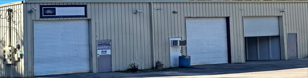 More Photos Of 12220 Hazen Ct, Thonotosassa Warehouse For Lease