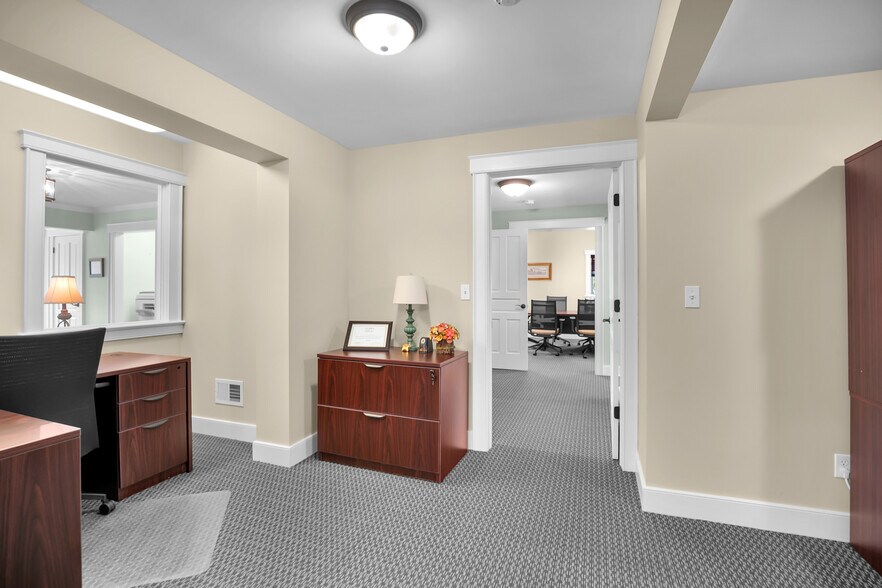 More Photos Of 1585 Rt-146, Rexford Office For Sale