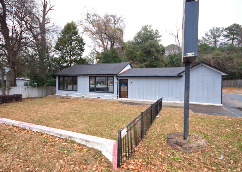 More Photos Of 3554 Hilton Ave, Columbus Medical For Sale